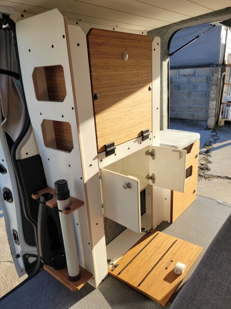 812-vente-van-occasion-renault-9-4