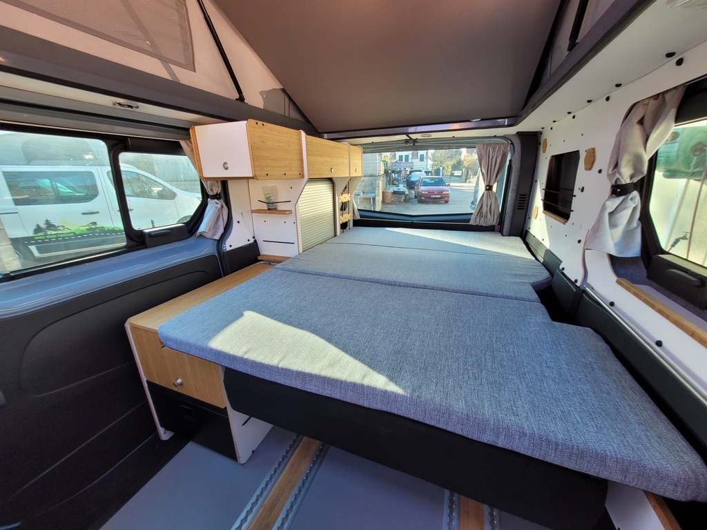 e703ac39-1807-42db-a55f-e9bb2d790012_1_105_c-1-4