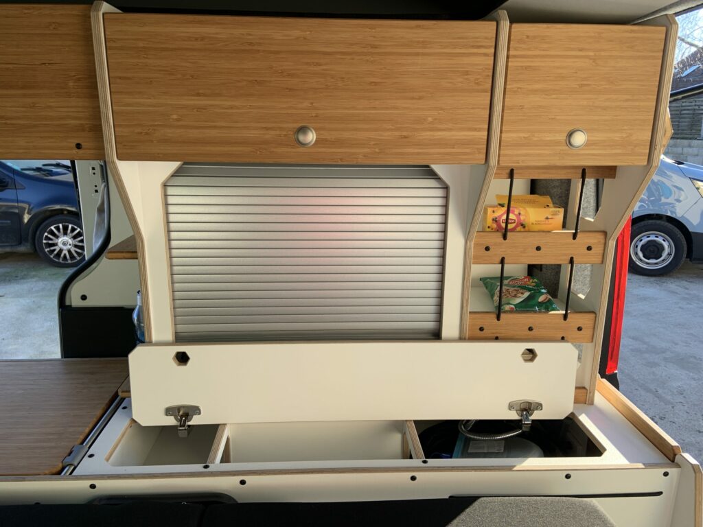 ref-595-renault-150-ch-boite-manuelle-4-5-places-finition-grand-confort-pack-visibilite-pack-easy-park-plus