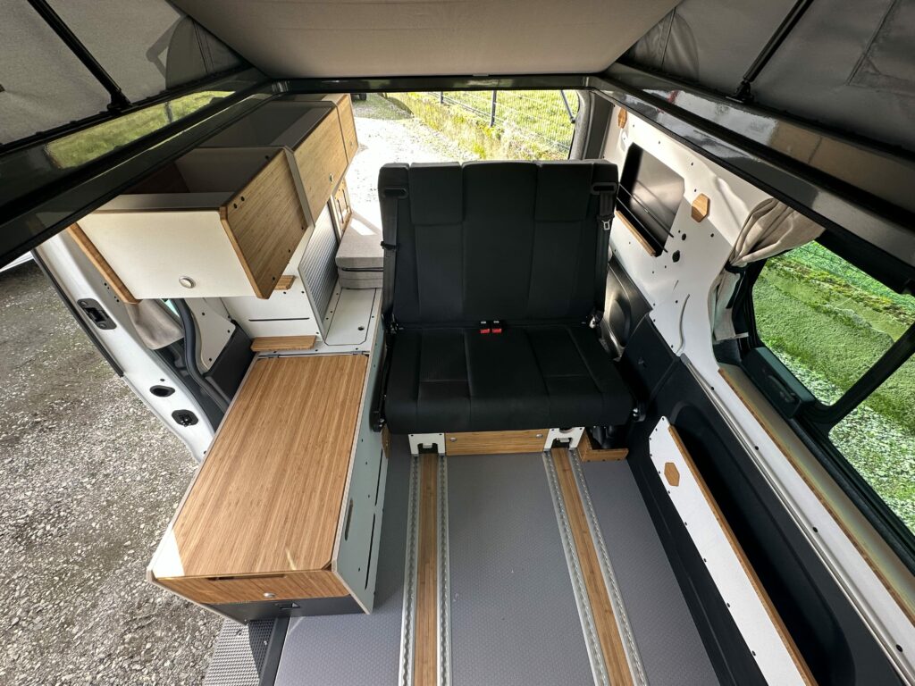 acheter-van-neuf-nantes-ref-797-16