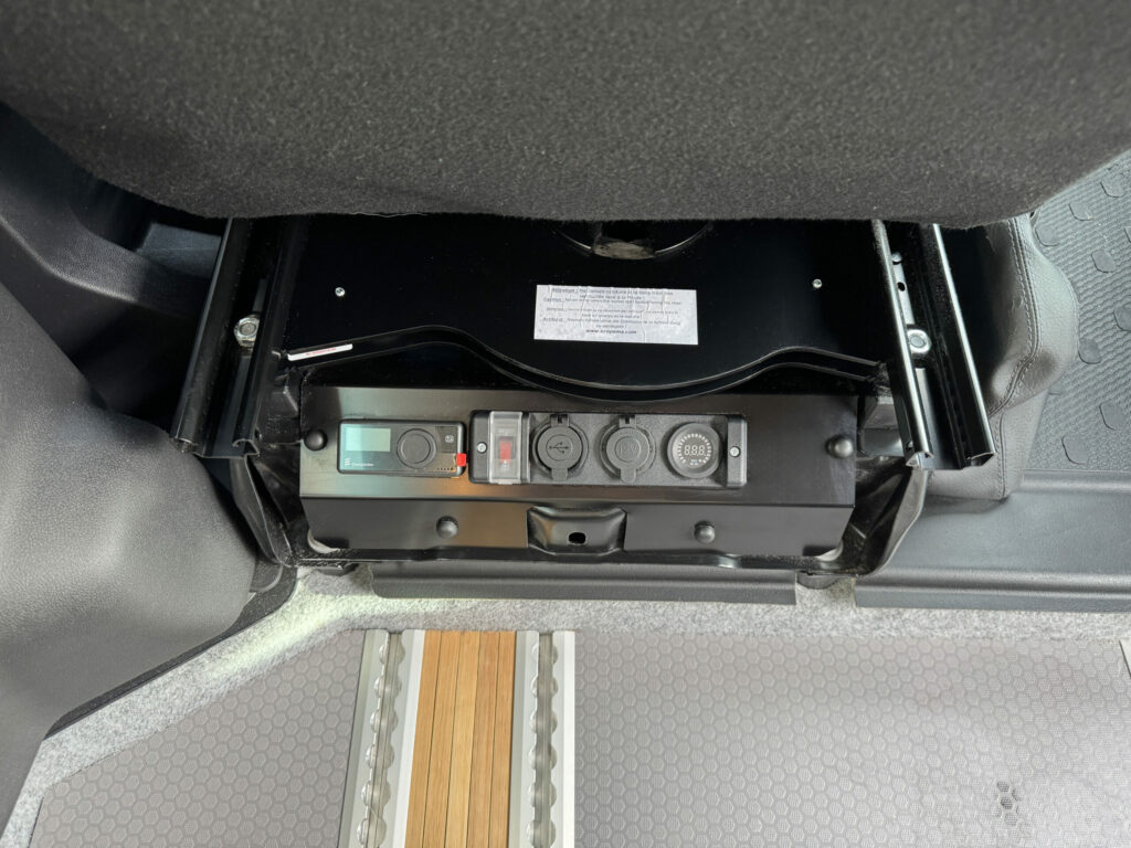 acheter-van-neuf-nantes-ref-797-26