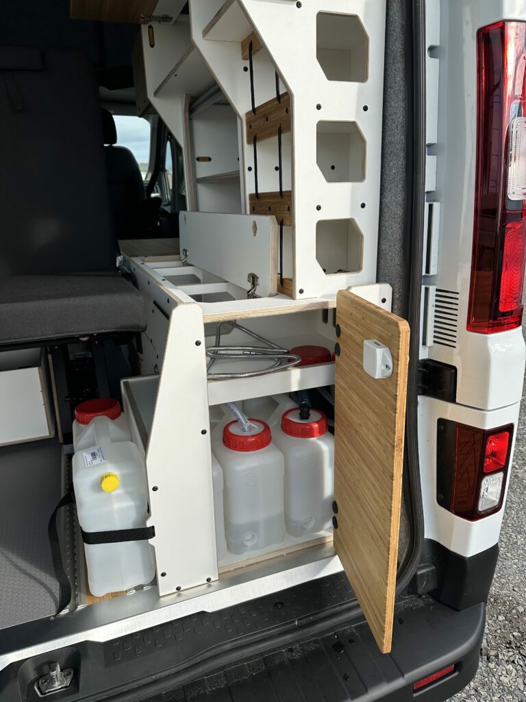 acheter-van-neuf-nantes-ref-797-9