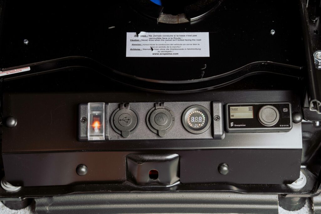 amenager-son-van-avec-le-kit-sud-de-vanmania_3