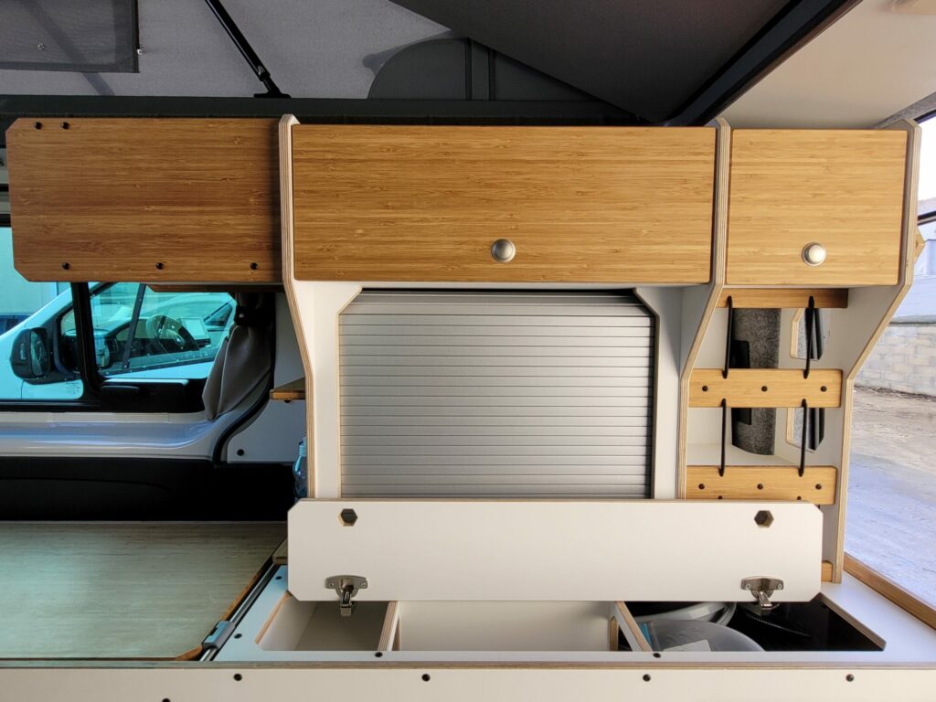 ref-494-renault-trafic-150ch-bvm-grand-confort-blanc-paris