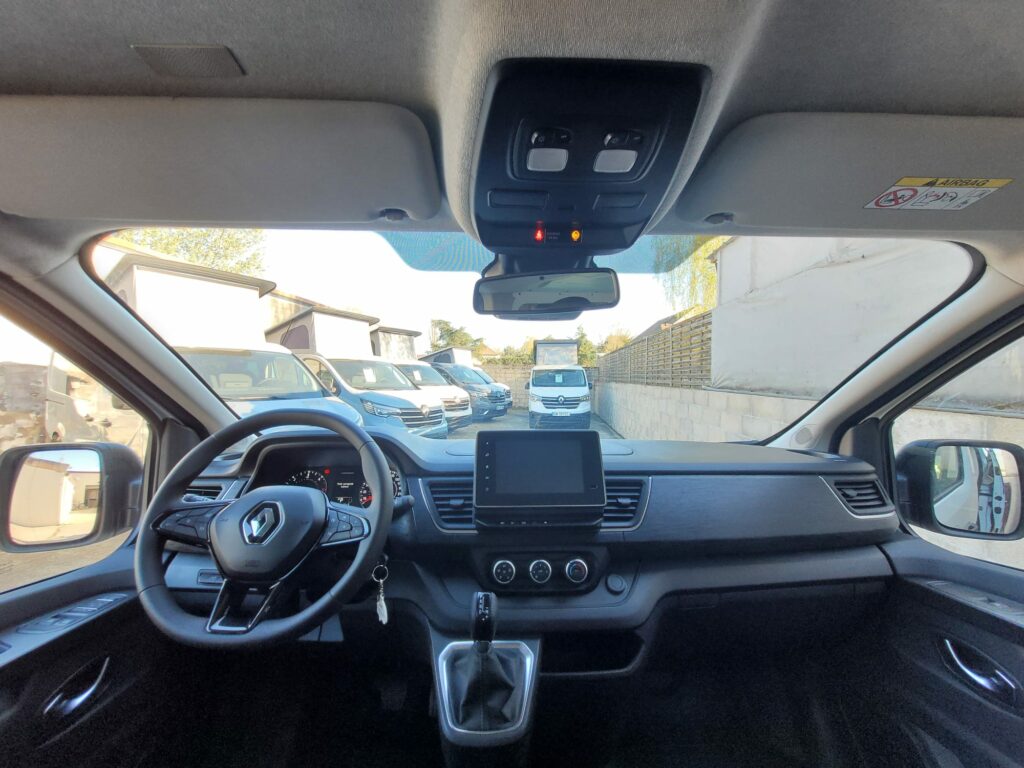 812-vente-van-occasion-renault-