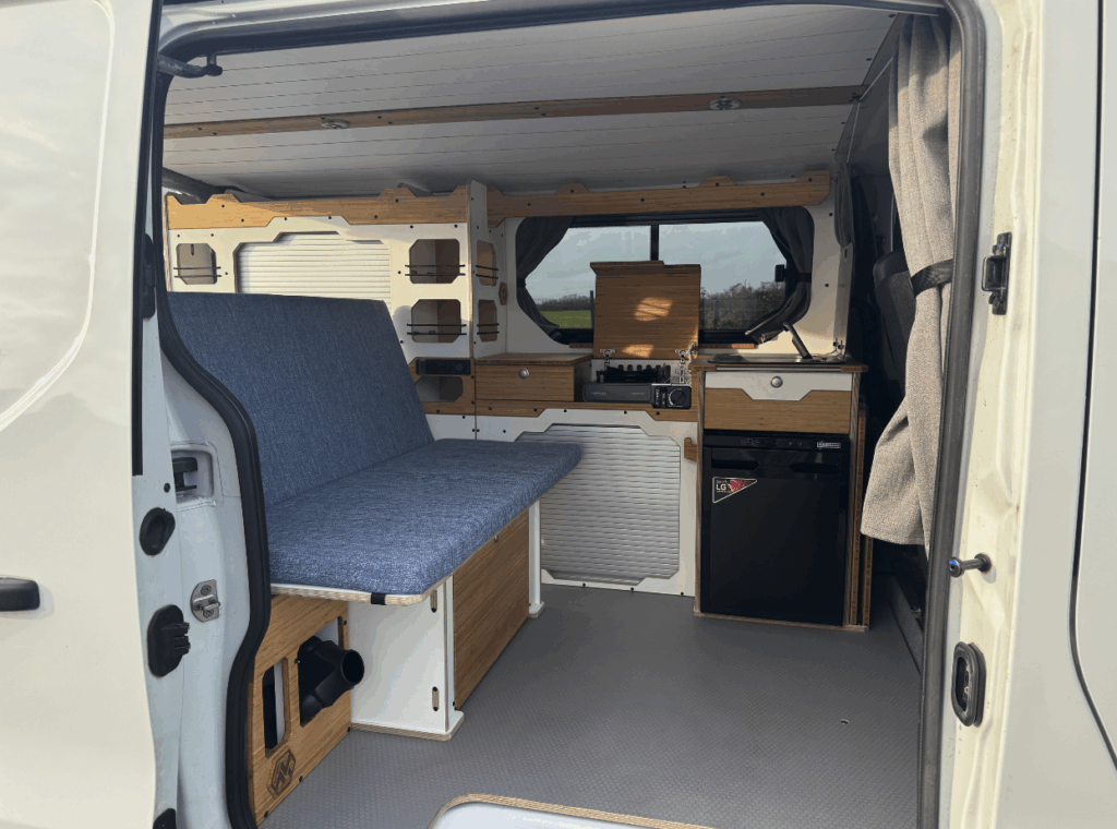 renault-trafic-vanmania-loulay-3