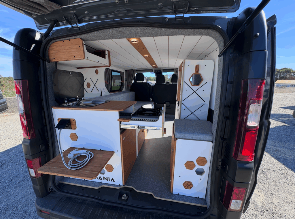 746-renault-trafic-van-amenage-3-places-p5-1