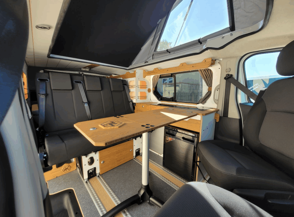 van-amenage-5-places-959-1-1