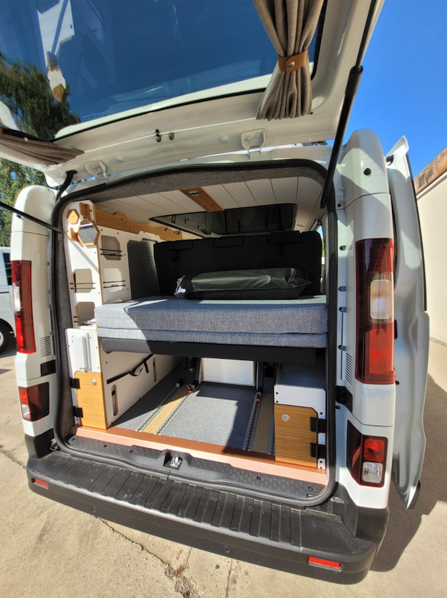 van-amenage-5-places-959-10-1