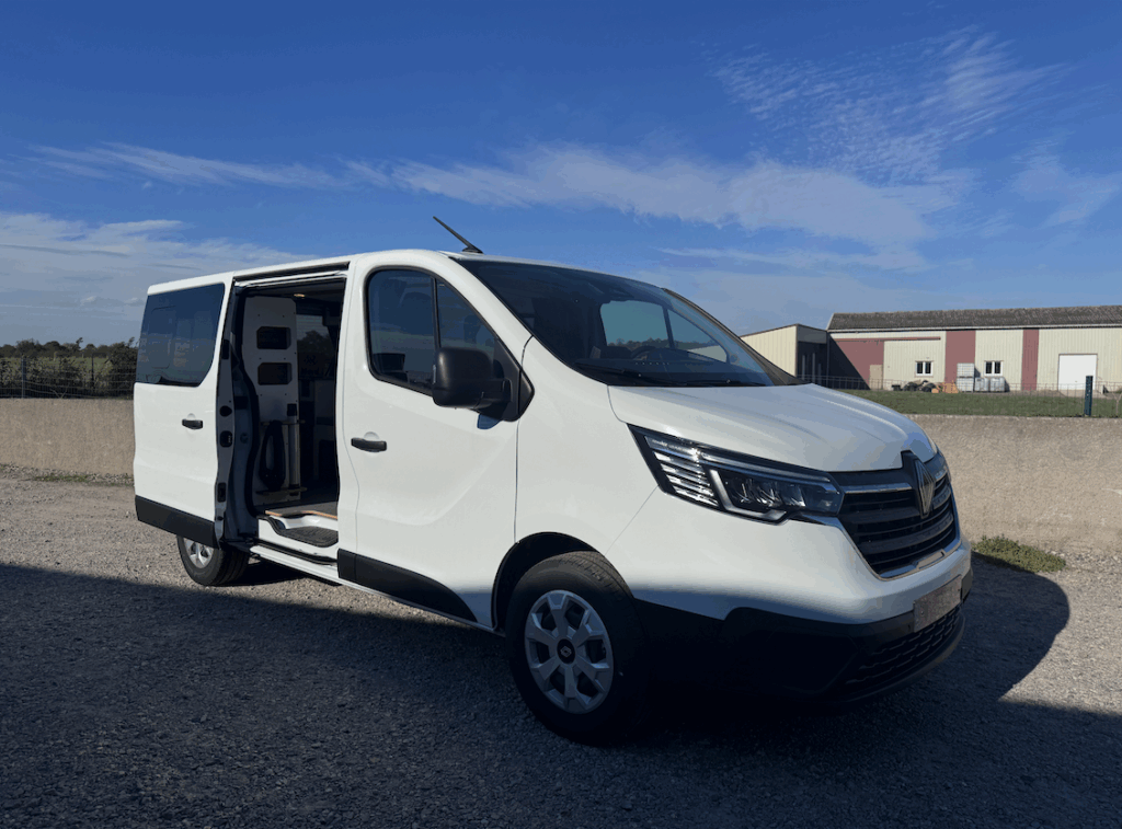 van-amenage-van-mania-freedom-camper-895-1-5